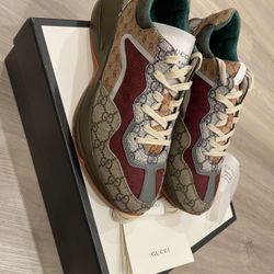 MEN'S GUCCI RHYTON SNEAKER