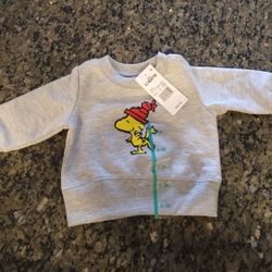 Woodstock: sweater (0-3 months)
Peanuts. Charlie brown. Great Christmas sweater. Brand New. Snoopy. Great for Christmas and winter. Baby