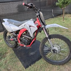 Apollo 250cc 4stroke