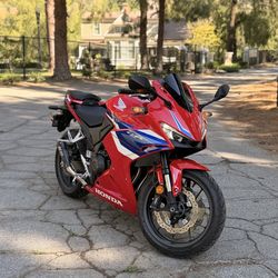 2025 Honda CBR500r