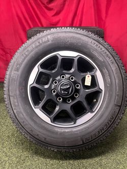 2026 Dodge Ram Laramie 2500 8 Lug 18 Inch OEM Wheels