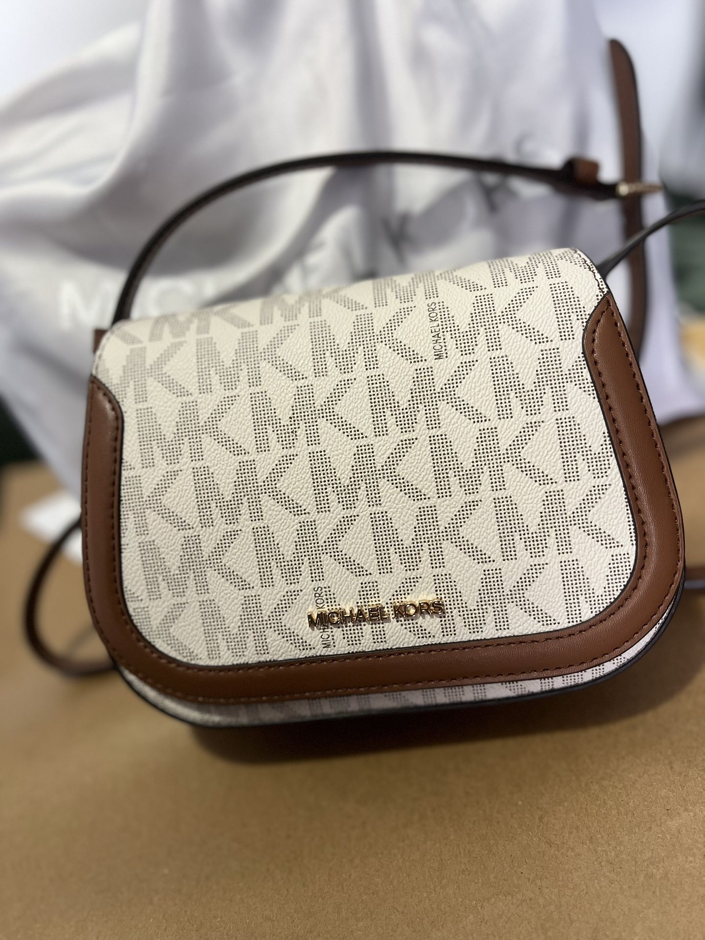 Michael Kors Bag / MK bag / MK handbag / Crossbody