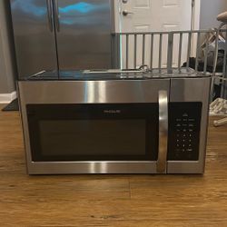 Frigidaire Microwave