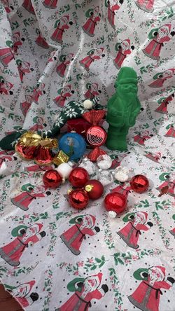 Christmas Lot 16 Assorted Pieces 