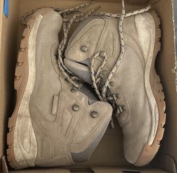 Hiking boots Columbia