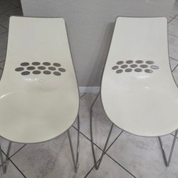 2- heavy Dining Chairs by Archirivolto