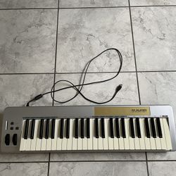 M-Audio Keyboard (best offer)