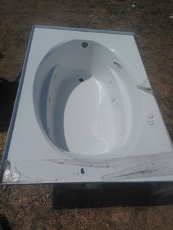 Brand new tub