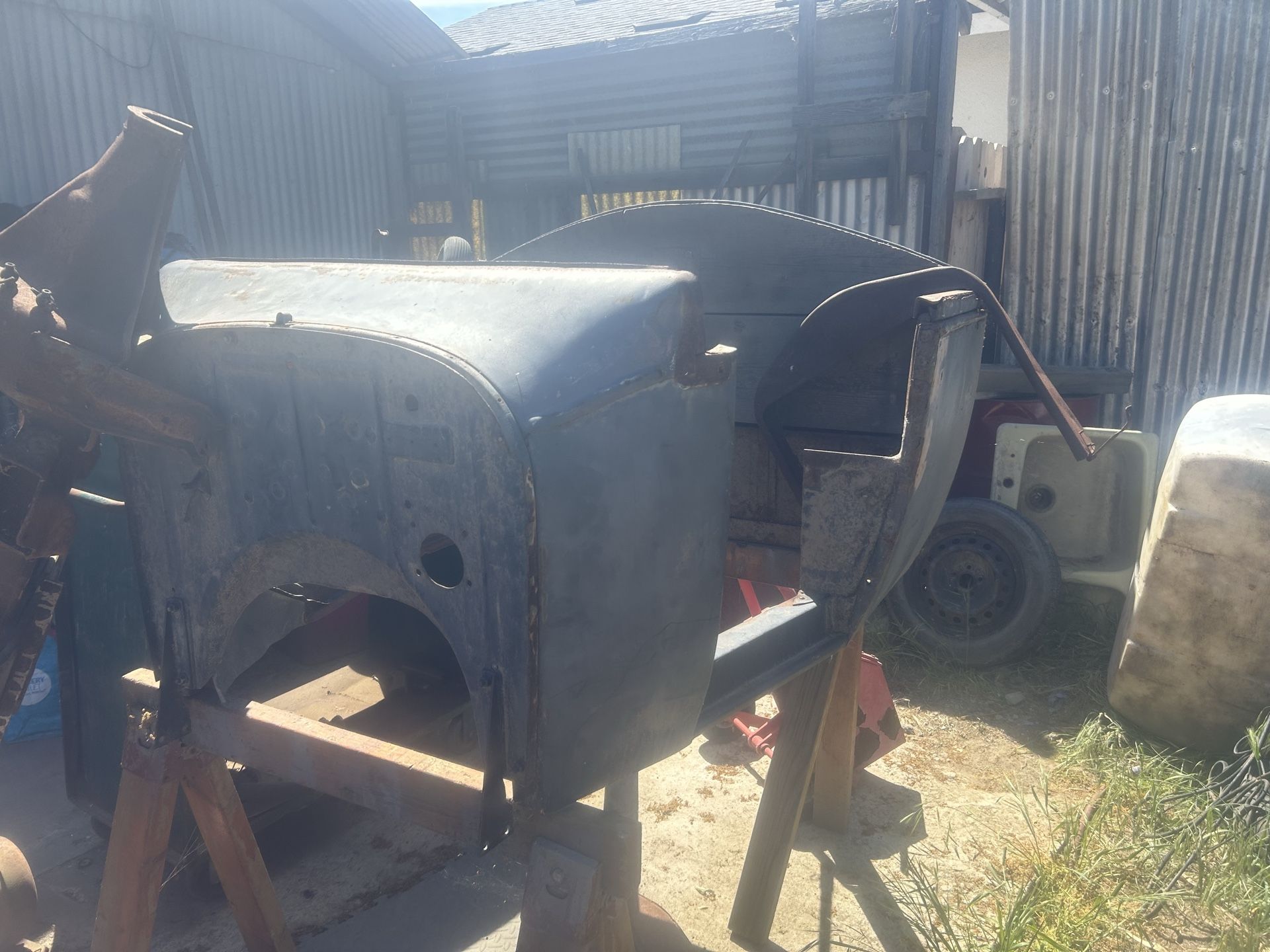 She’ll roadsters body / rat rod