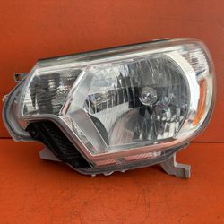 2012 2013 2014 2015 Toyota Tacoma Left Driver Side Halogen Headlight OEM