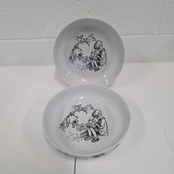 Disney Winnie the Pooh Sketchbook Dinner Bowl by Zrike Lot of 2