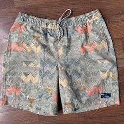 LL Bean Vacation Land Swim Trunks Mens MED Geometric Stretch Southwest Lined