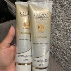 OLAY BODY LOTION B3 Plus VITAMIN C - NEW BOTH FOR 15$