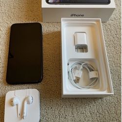 iPhone XR 64gb  Unlocked 
