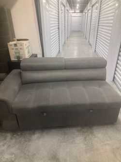 Couch like new