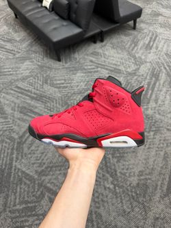 Jordan 6 Toro