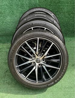 18ā Toyota Camry XSE Wheels & Tires Set