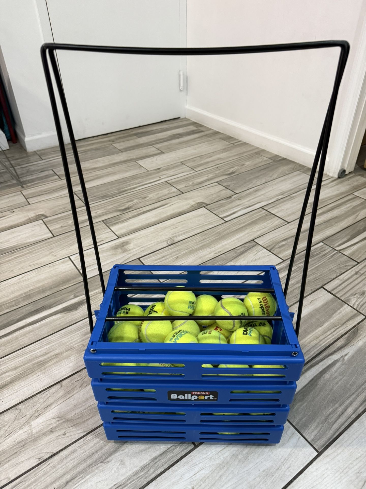 Tourna Ballport Tennis Ball Hopper