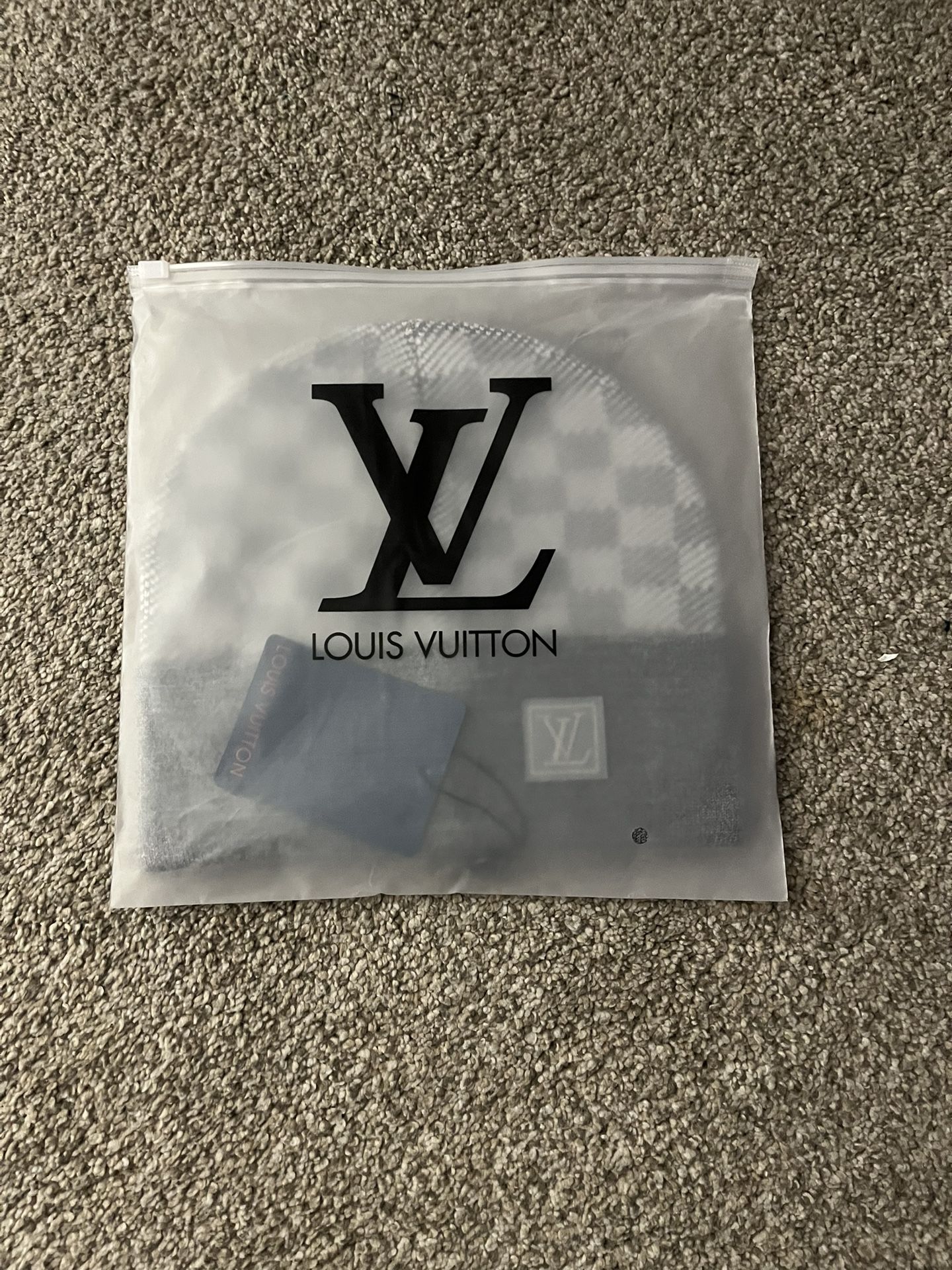 Louis Vuitton Beanie Gray