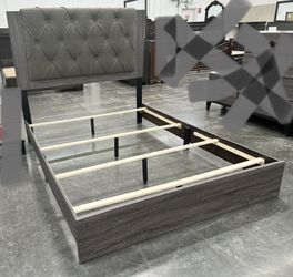 New queen size bed with new mattress & Boxspring