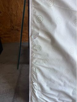 Crib and Toddler Mattress