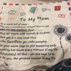 To My Mom Pillow Case 