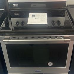 New Scratch And Dent Maytag Air Fryer Convection Stainless Steel Range 1 Year Warranty 