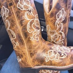 Boot Barn Boots !!$80