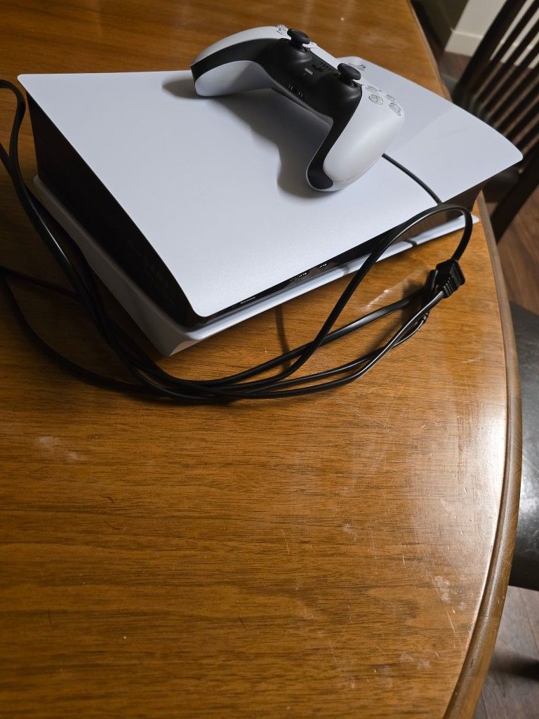 Play Station 5 Slim