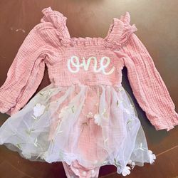 First Birthday Outfit- Girl