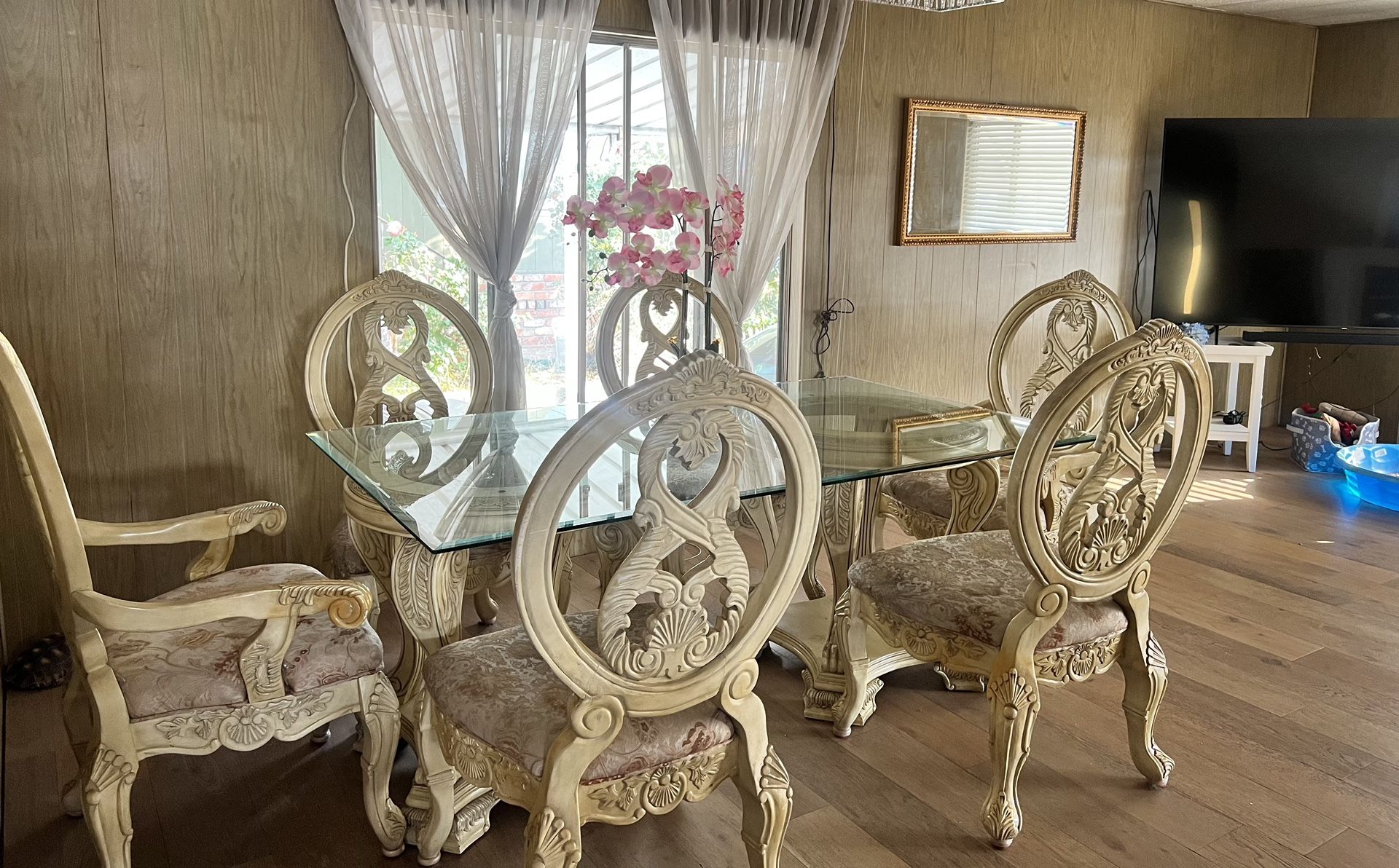 Dining Room Set