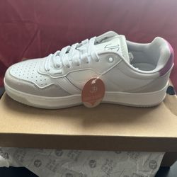Women’s Shoes 