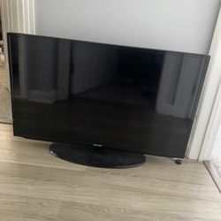 Samsung Tv / 40 Inch 