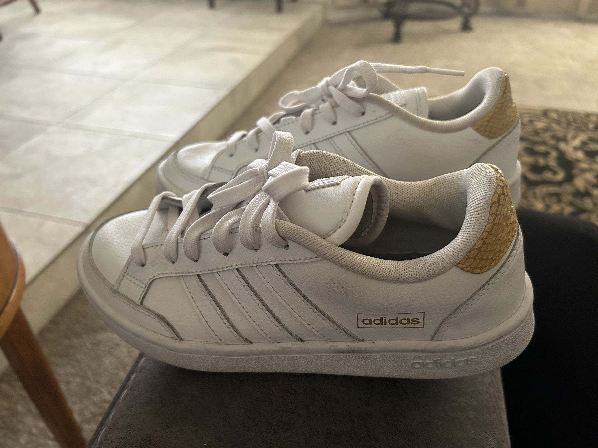 Adidas Size 7 In Women