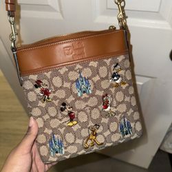 Coach Disney x Kitt Messenger Crossbody Bag