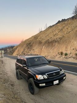2002 Lexus LX 470