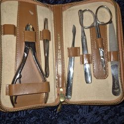 VTG Cowhide Manicure Set 4x2x1