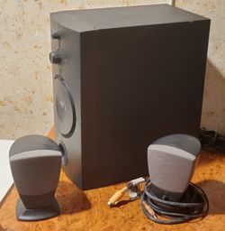 Harmon Kardon HK395 Subwoofer Samsung with 2 speakers