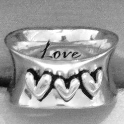 3 Heart Love Ring