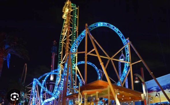 4 Knotts berry farm Tickets