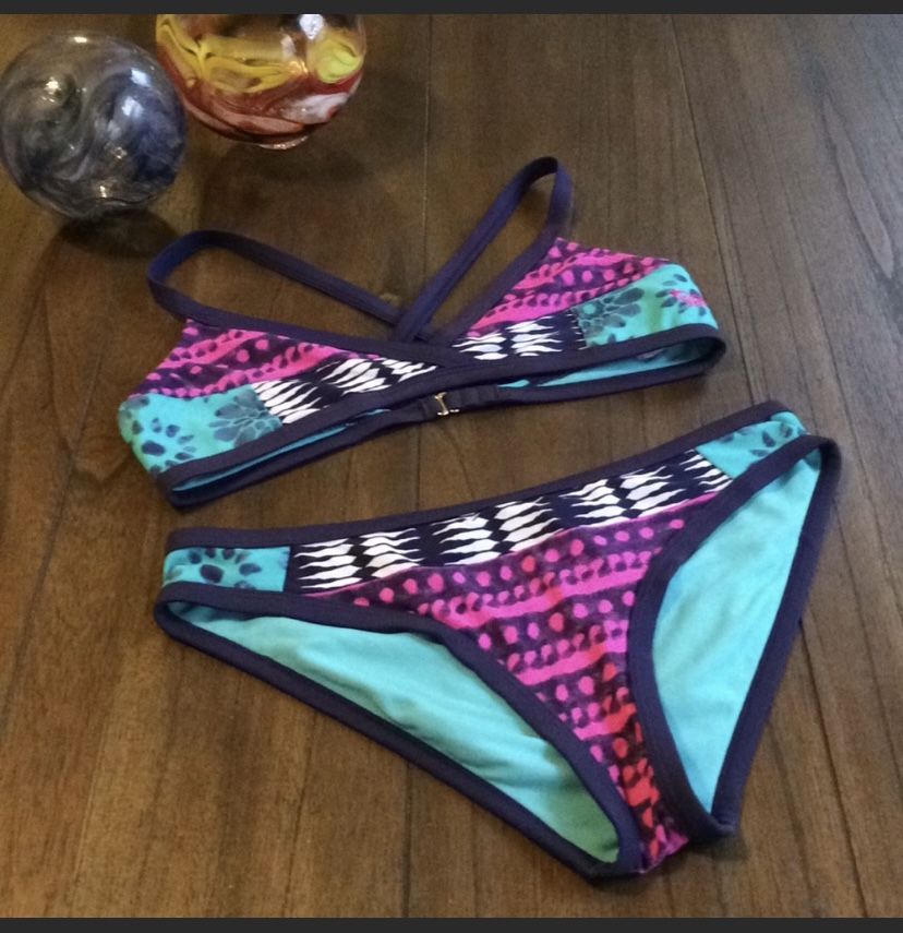 Roxy Batik Criss Cross Bikini
