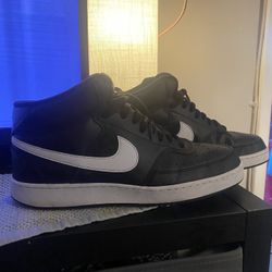 Men's Court Vision Mid Sneaker