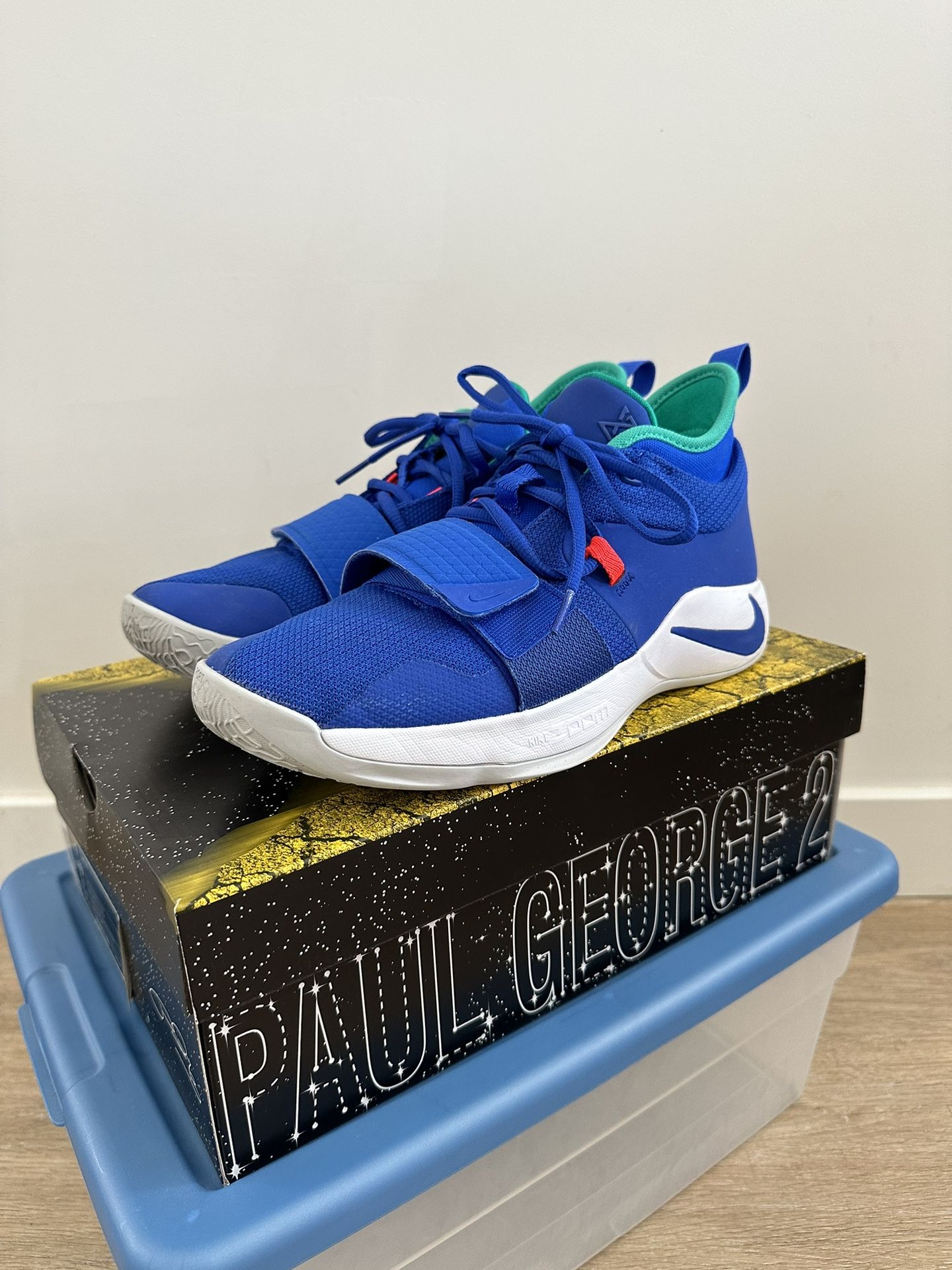 Nike PG Men's Size Lightly Used Only In Indoor