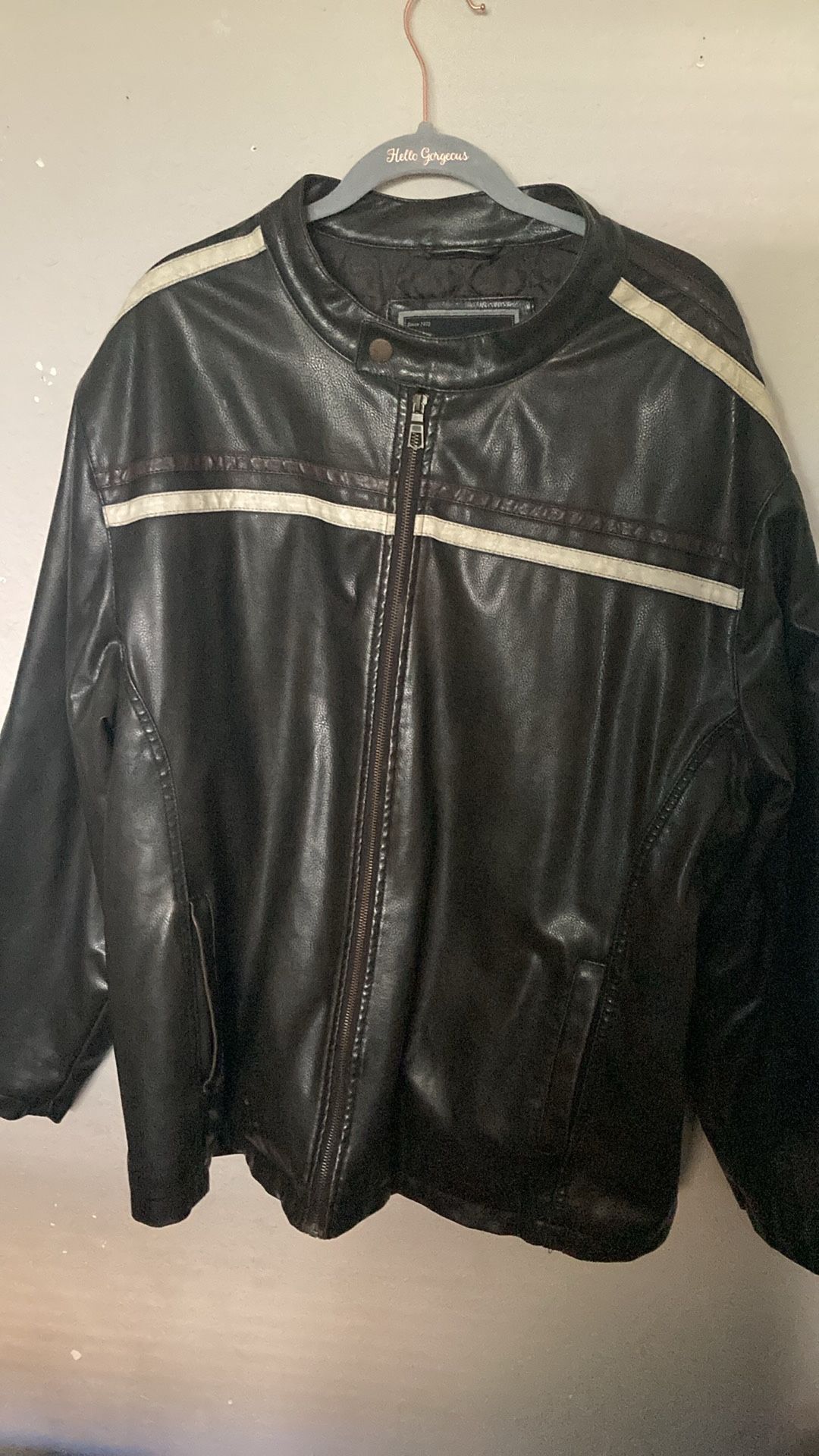 Men’s Leather Jacket