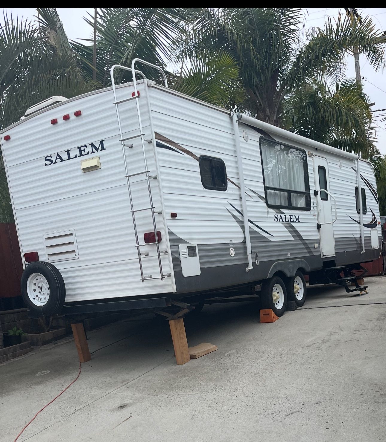 Salem Forest River RV