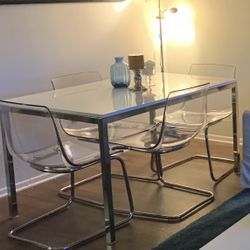 IKEA Torsby Dining Table with 4 Tobias clear chairs