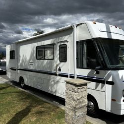 1997 Winnebago Warrior