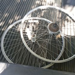 Shimano Alivio Classic 26in Rims MC10 Vintage Great Condition 