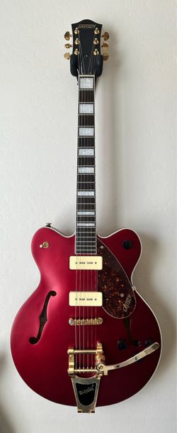 Gretsch Streamliner G2622TG / Candy Red Apple Satin – Mint Condition