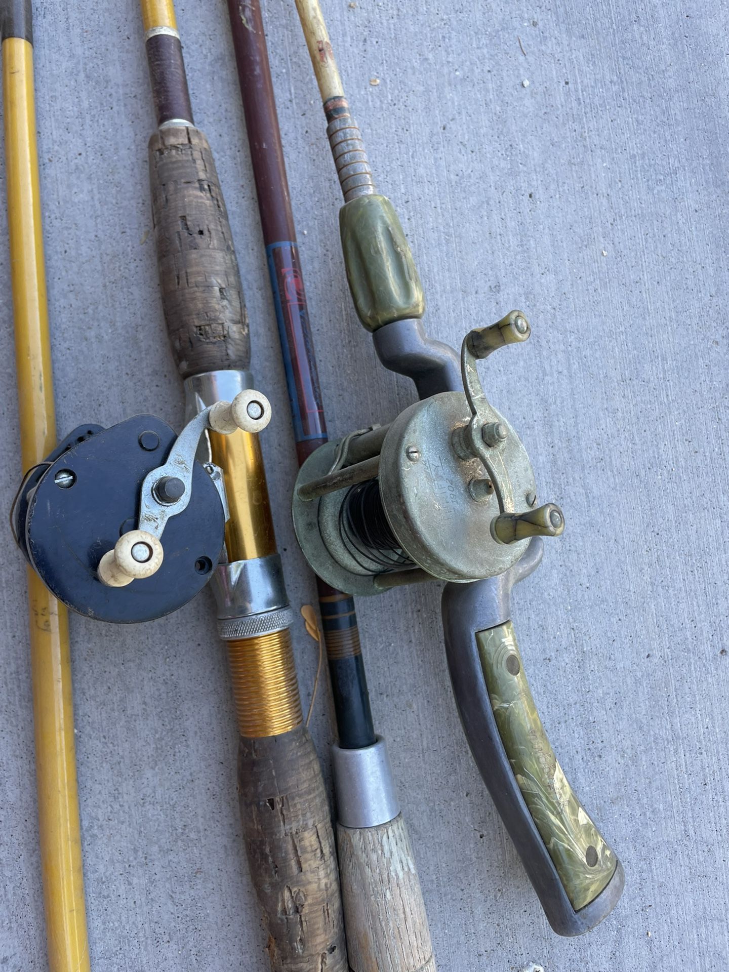 Vintage Fishing Rods And Reels for Sale in Cave Creek, AZ OfferUp
